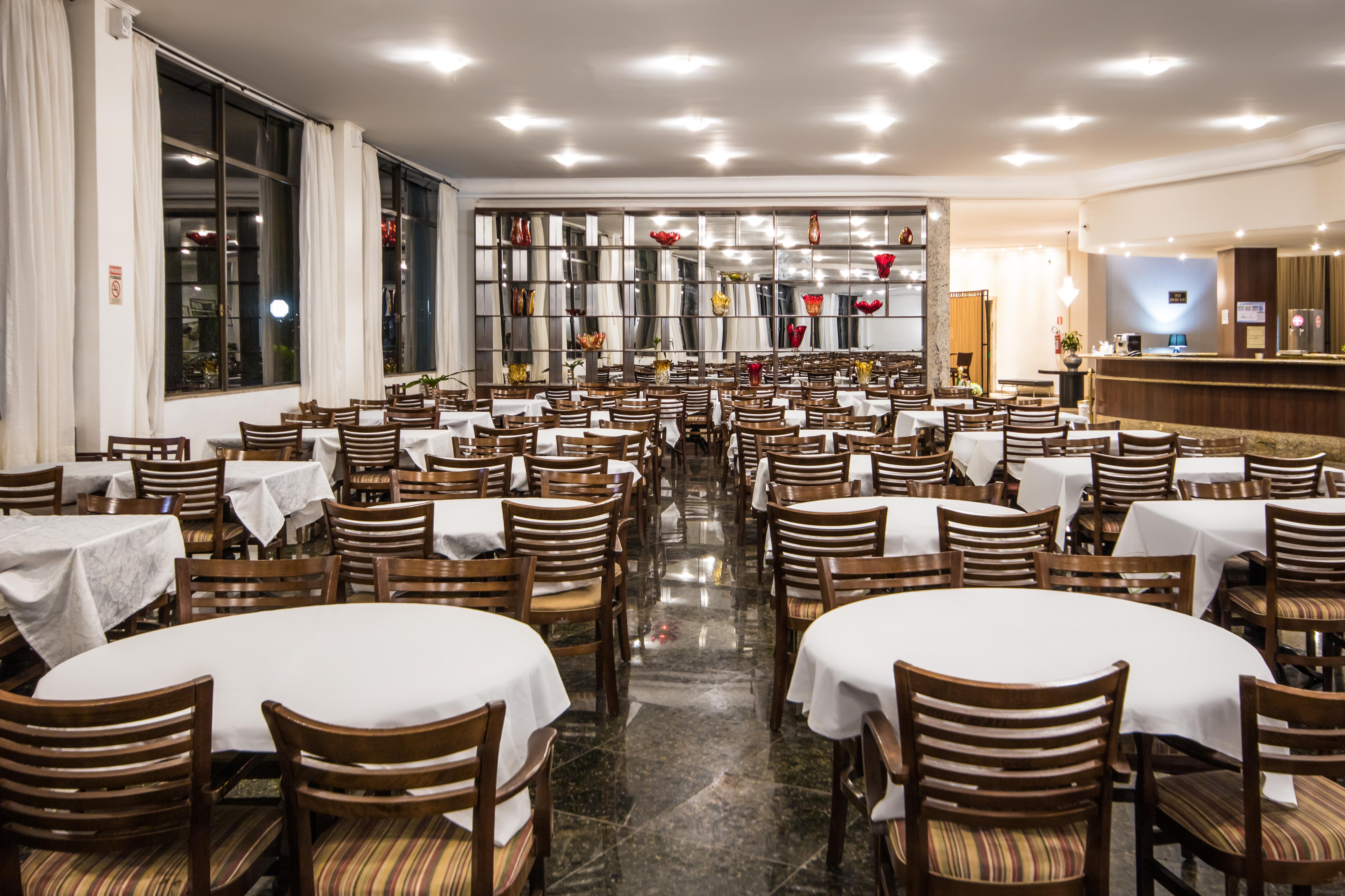Hotel Golden Park All Inclusive Pocos De Caldas By Nacional Inn מראה חיצוני תמונה The dining room