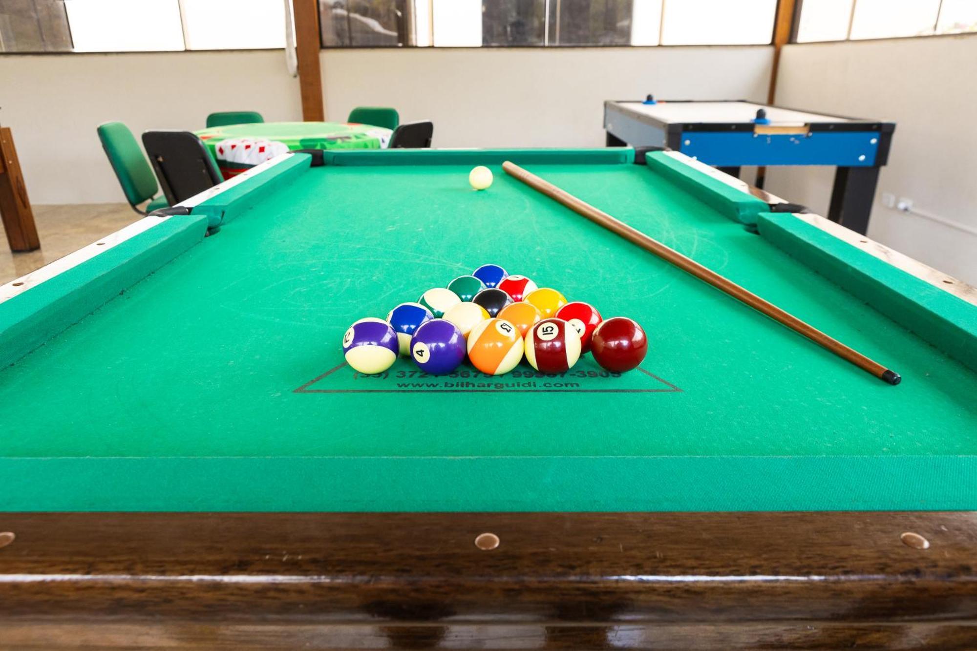 Hotel Golden Park All Inclusive Pocos De Caldas By Nacional Inn מראה חיצוני תמונה Pool table