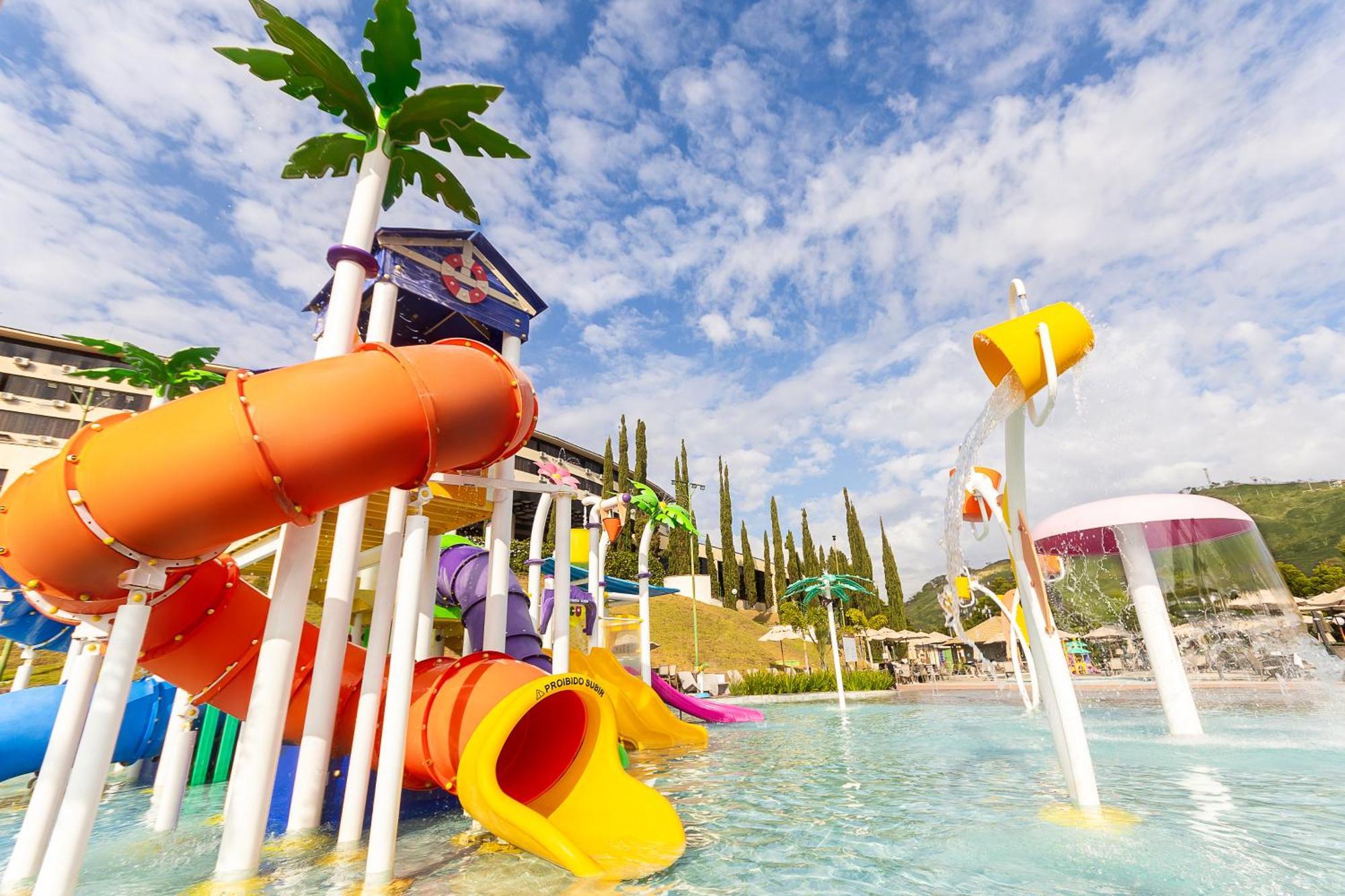 Hotel Golden Park All Inclusive Pocos De Caldas By Nacional Inn מראה חיצוני תמונה The water park